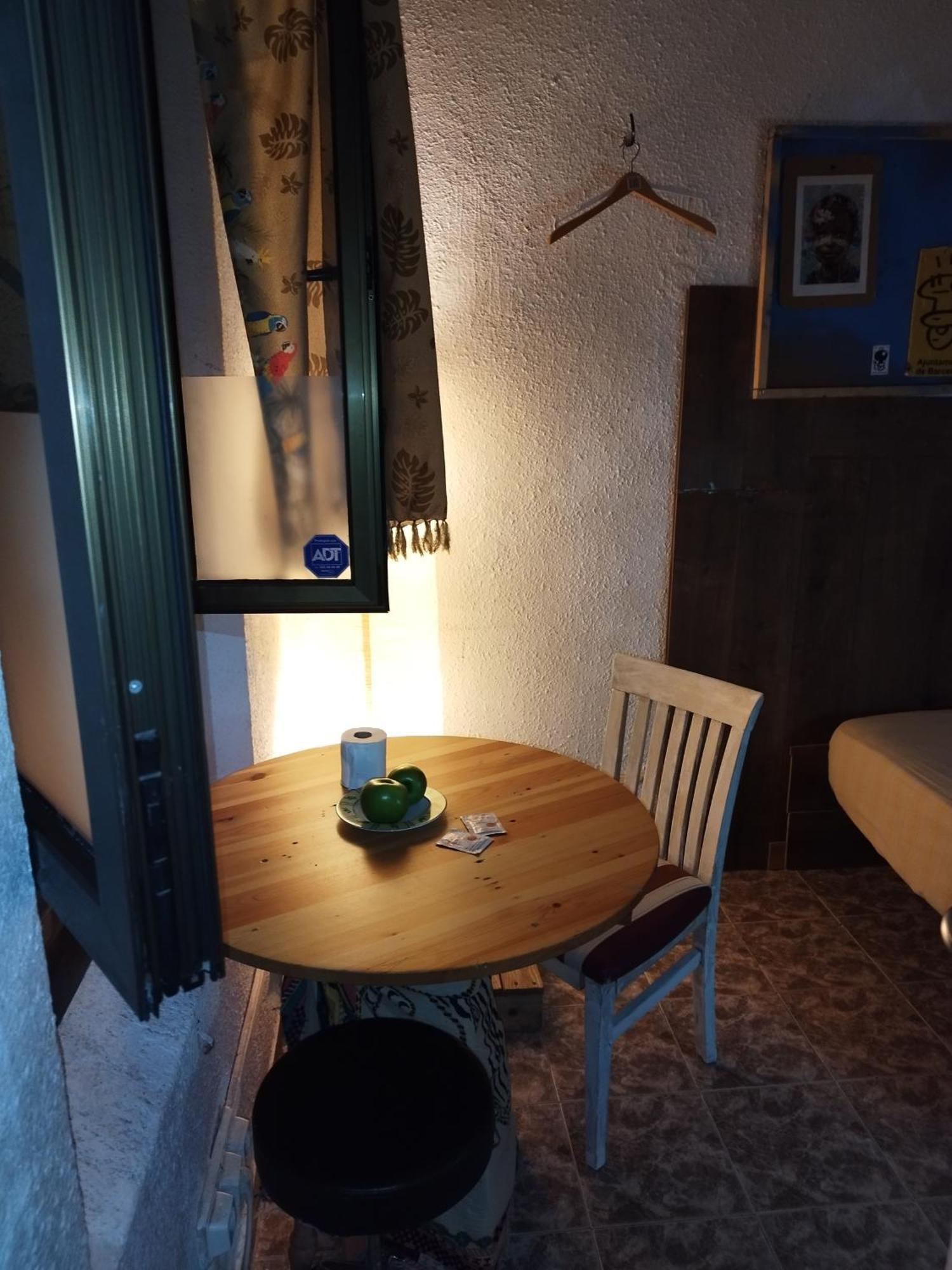 Barceloneta Eco-Friendly Studio -Private Bathroom- Екстер'єр фото